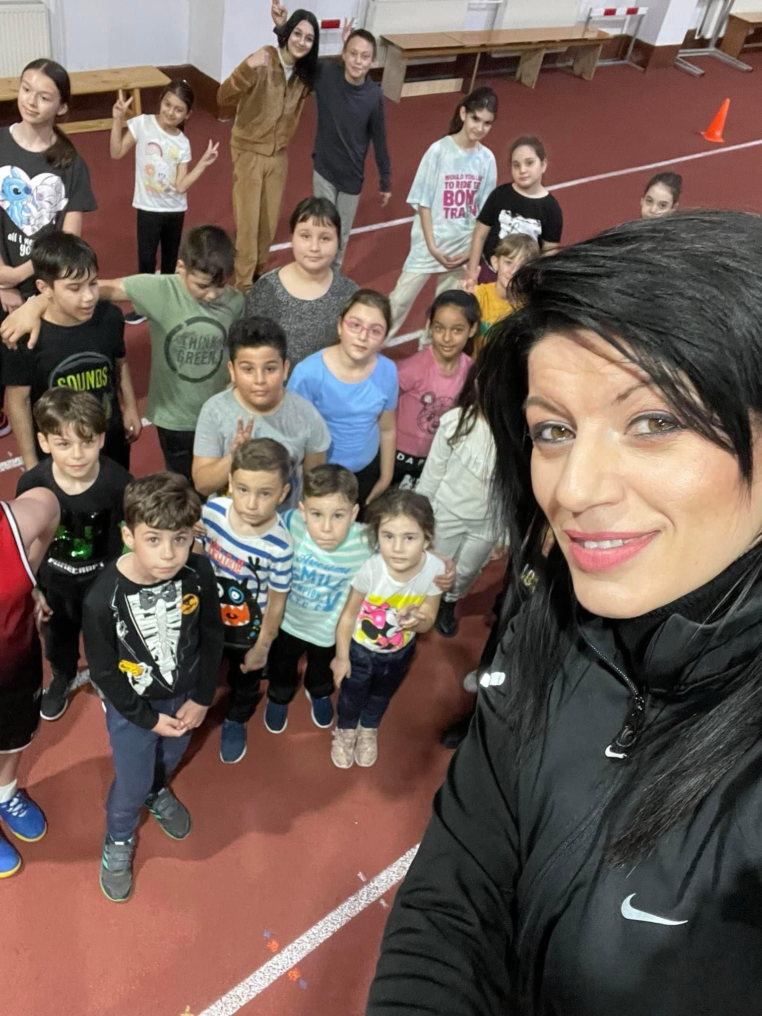 Atletismul este sportul care își pune amprenta și reprezintă o importantă piatră de temelie la ed…