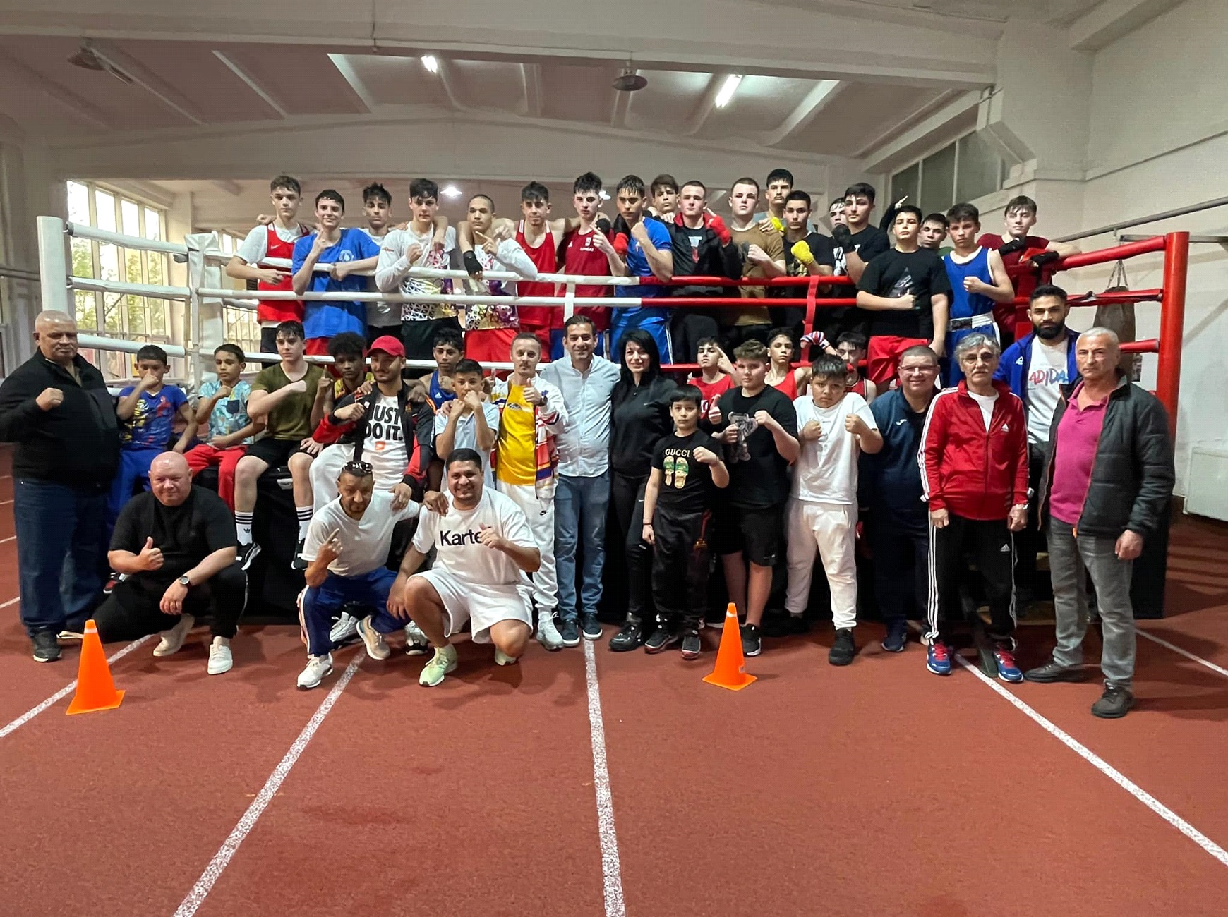 Sparring la box între CNOPJ Giurgiu si 6 cluburi sportive din București și Ilfov .